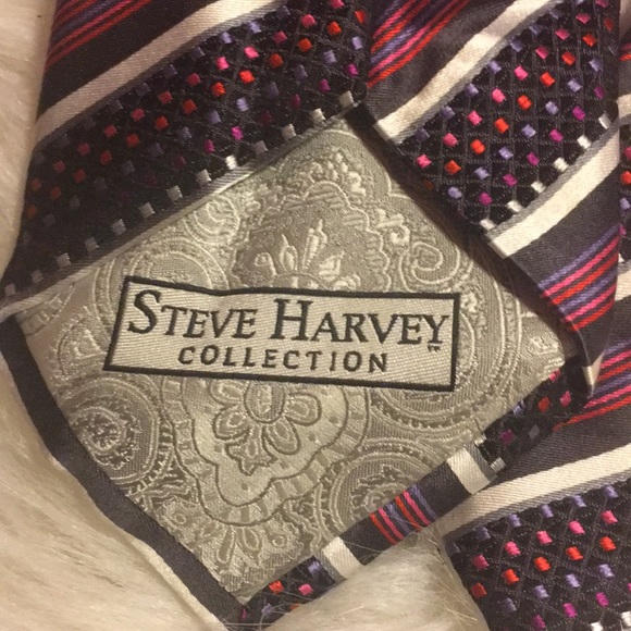 Steve Harvey tie - Picture 4 of 5